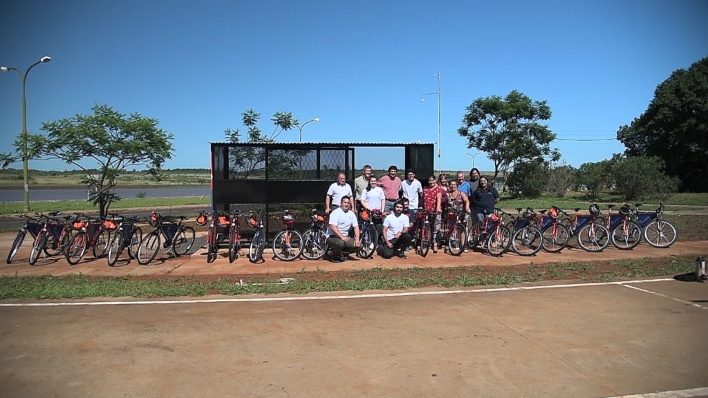 Losada inauguró una nueva Estación de Eco Bicis en la Costanera Oeste.