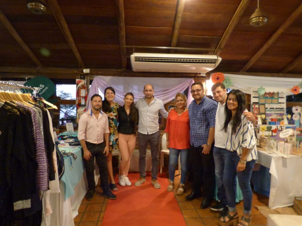 Emprendedurismo: Beneficiarios de programas sociales participaron de la Feria Eventos