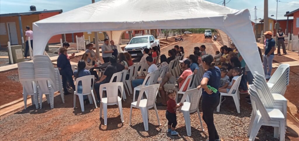 Completaron las visitas guiadas para las familias  prontas a recibir las llaves de 150 viviendas en Itaembé Guazú