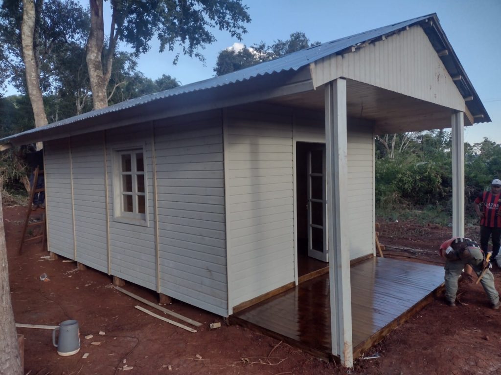 Ya se llevan construidos cinco módulos  habitacionales para familias guaraníes